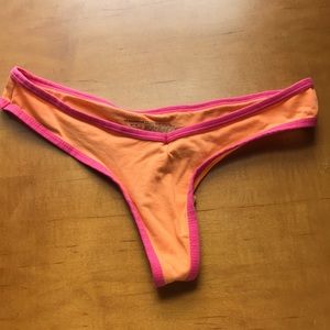 No Boundaries thong panty